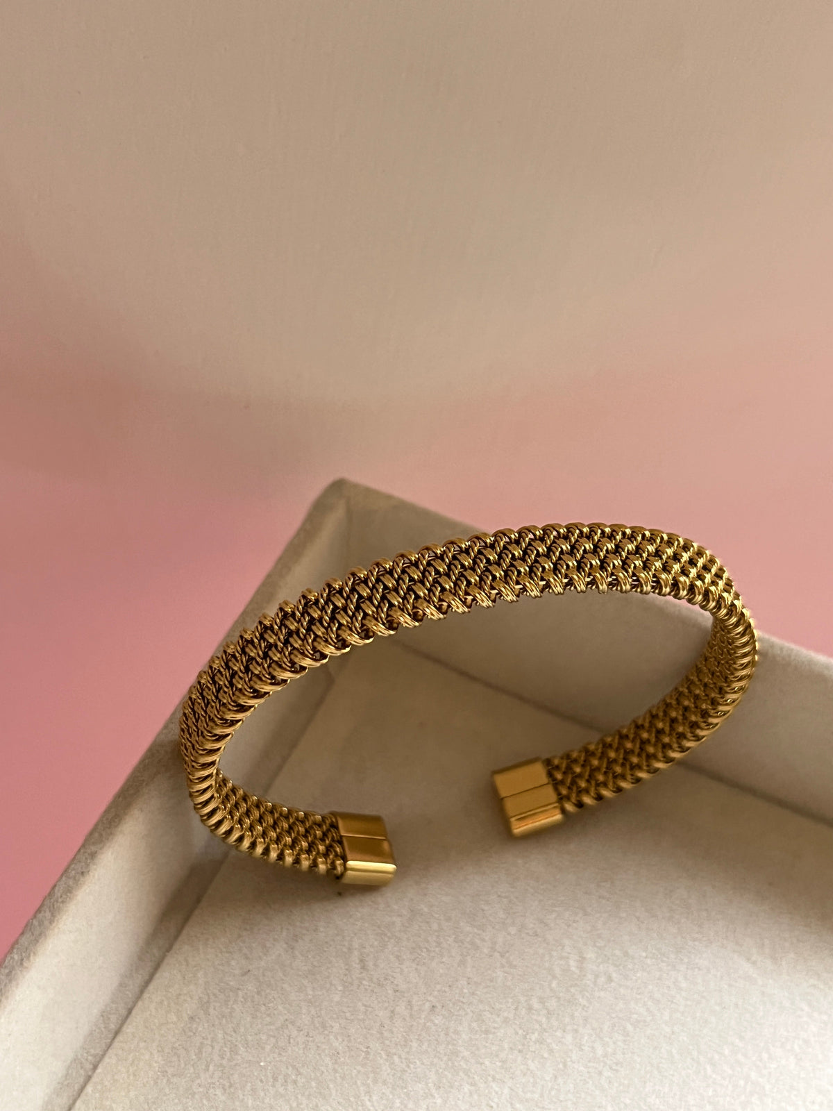 Wrist Band Handcuff