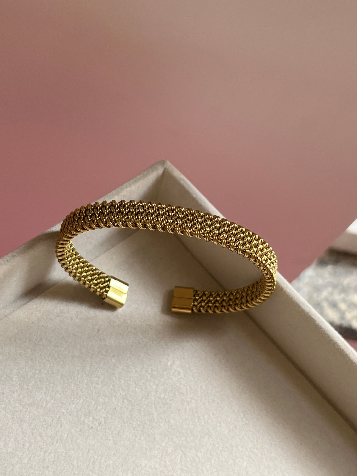 Wrist Band Handcuff