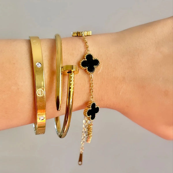 Nail+Cartier+LV stack